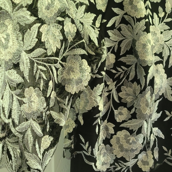 Evening gown - Picture 4 of 5